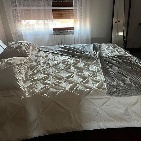Beslan360 Hotel San Giuliano Milanese Kültér fotó